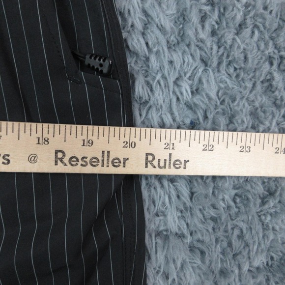 Metal Mulisha Shorts Mens 32 Crooked 2 Pinstripe Hybrid Boardshorts 34x11* NWT - Picture 5 of 14